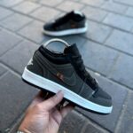 نایک ایرجردن 1 مشکی طوسی پشت و رو(se craft) - Image 4