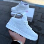 نایک ایرجردن 1 سفید تمام(triple white) - Image 3