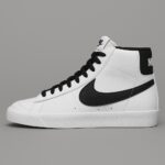 نایک بلیزر سفید ساقدار (MID 77)