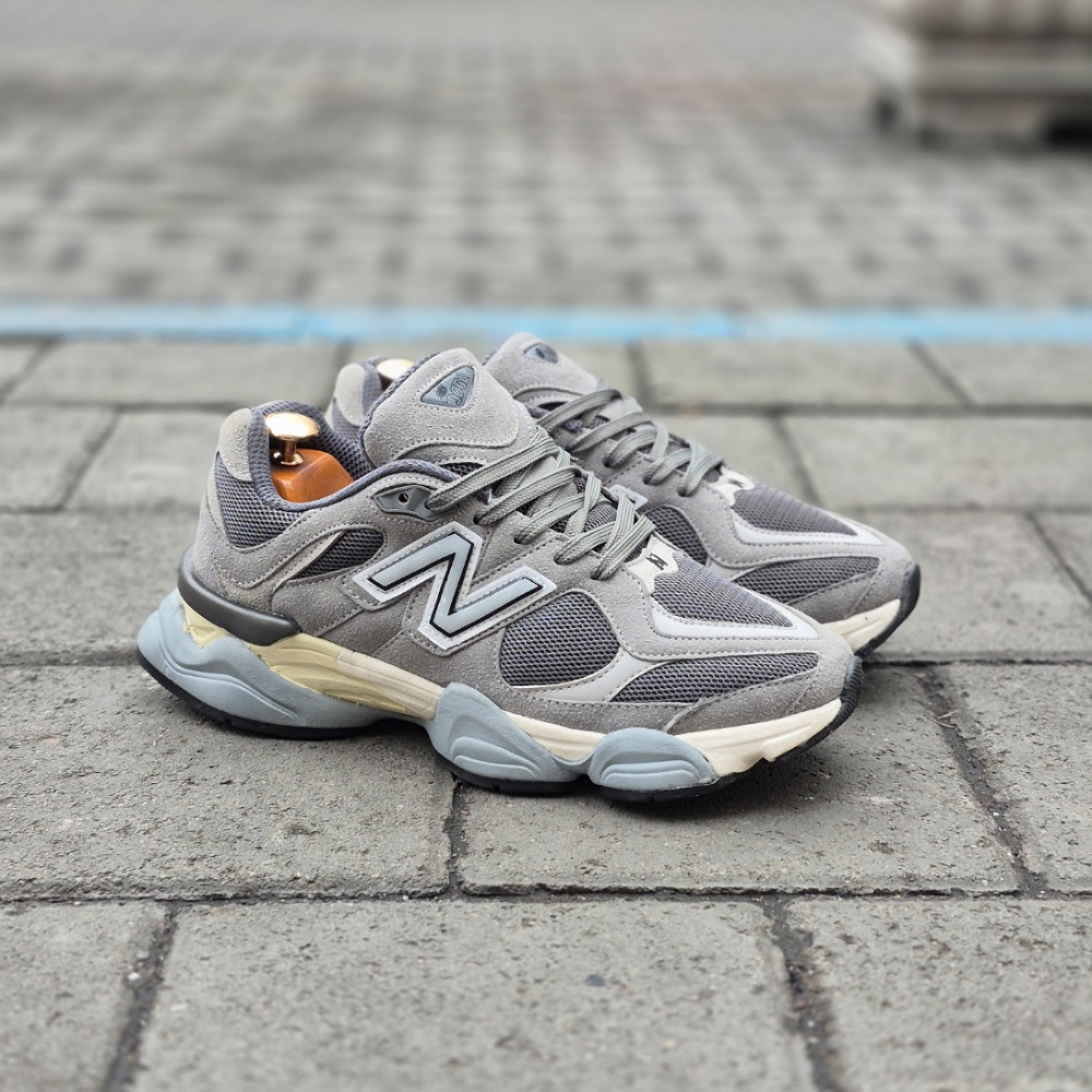 نیوبالانس طوسی سفید (new balance 9060)